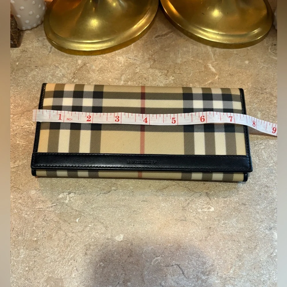 Burberry Authentic Nova Check Wallet - Picture 12 of 13